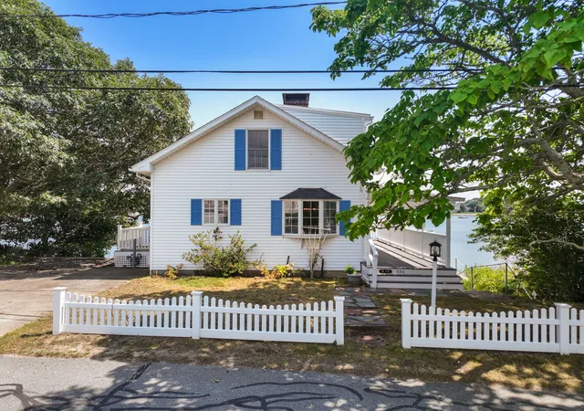 4th image of 584 Circuit Ave, Pocasset, MA 02559 | MLS# 22604084