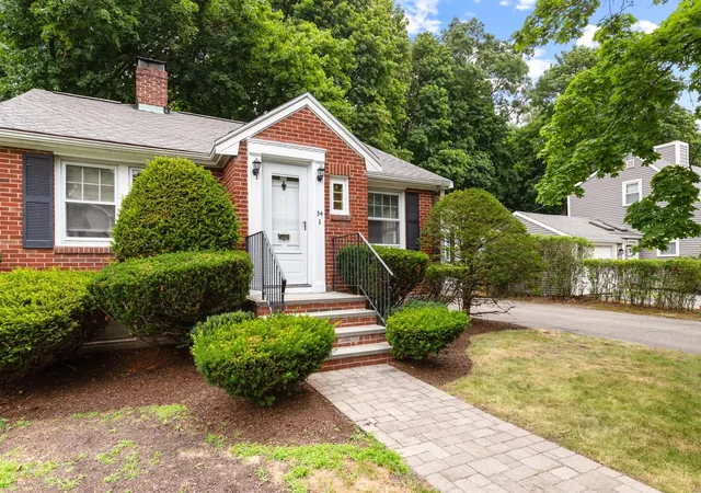 3rd image of 54 Alvin Ave, Quincy, MA 02171 | MLS# 22604078