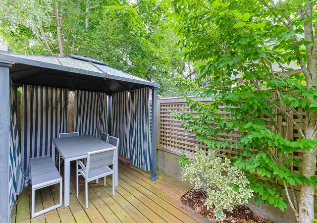 2nd image of 48 Pleasant St, Provincetown, MA 02657
