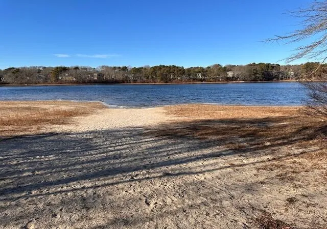 1st image of 11 Makepeace Ln, West Yarmouth, MA 02673 | MLS# 22604085