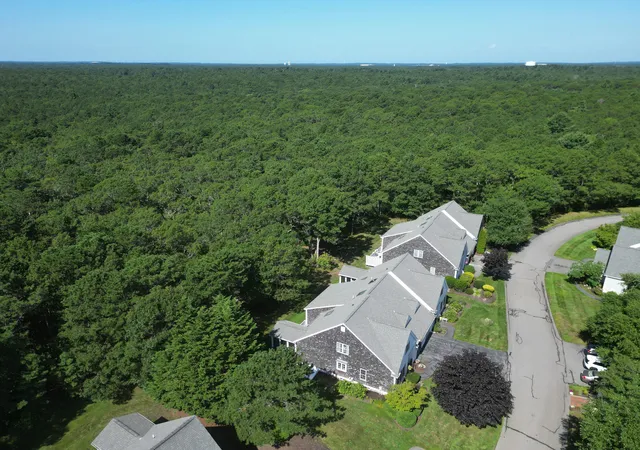 Photo 4 of Condo for sale at 24 Stratford Rdg, Mashpee, MA 02649 | MLS# 22604251 | Listing updated on 2026-10-29