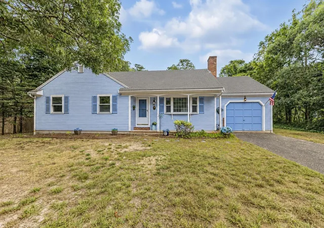 1st image of 1 Kimberley Wy, Harwich, MA 02645 | MLS# 22604137
