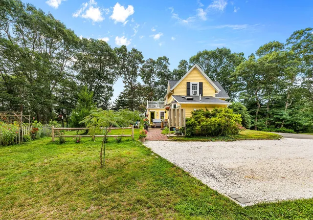 Photo 3 of Single family home for sale at 775 Shore Rd, Pocasset, MA 02559 | MLS# 22604177 | Listing updated on 2026-09-14