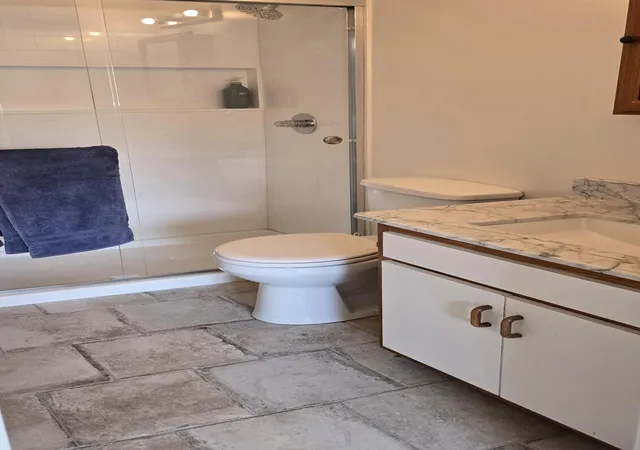 image of 210 Orleans Rd, North Chatham, MA 02650