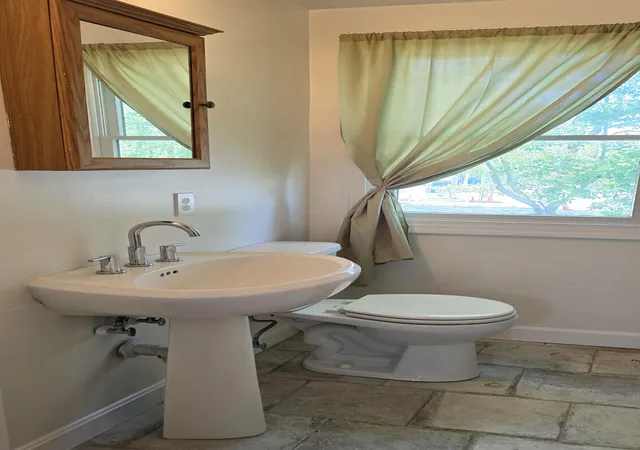 image of 210 Orleans Rd, North Chatham, MA 02650