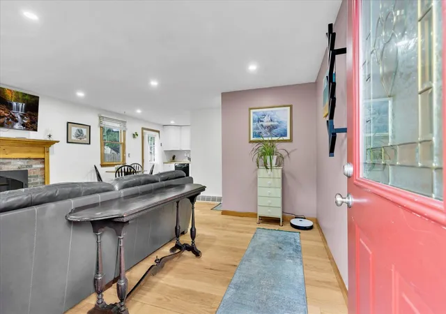 4th image of 59 Swan Lake Rd, West Yarmouth, MA 02673 | MLS# 22604116