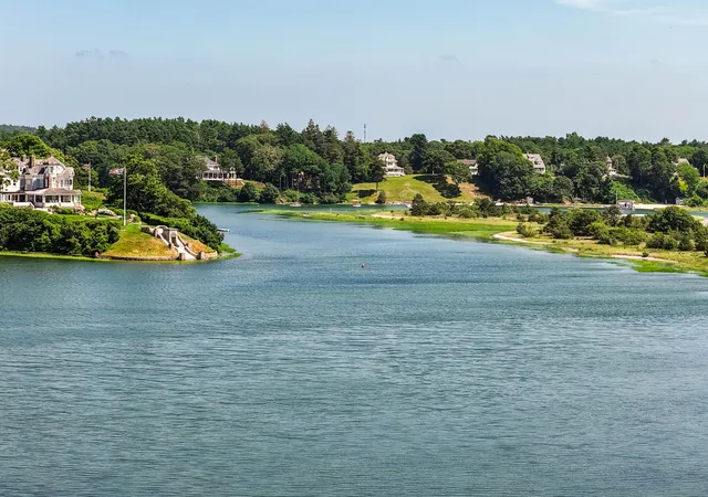 8th image of 221 Scraggy Neck Rd, Cataumet, MA 02534 | MLS# 22604122