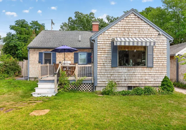 image of 1210 County Rd, Cataumet, MA 02534 | MLS# 22604143