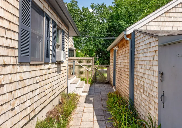 image of 1210 County Rd, Cataumet, MA 02534 | MLS# 22604143