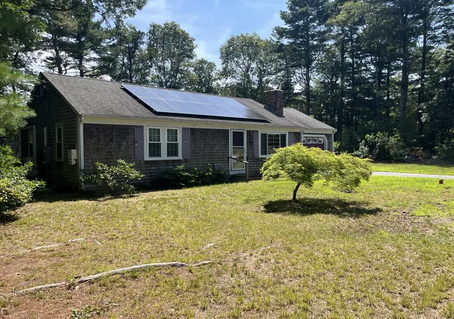 3rd image of 110 Goff Ter, Centerville, MA 02632 | MLS# 22604173