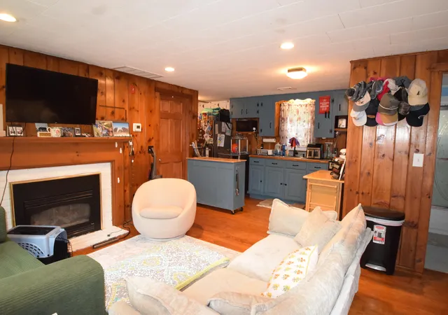 image of 16 Circuit Rd E, West Yarmouth, MA 02673 | MLS# 22604178