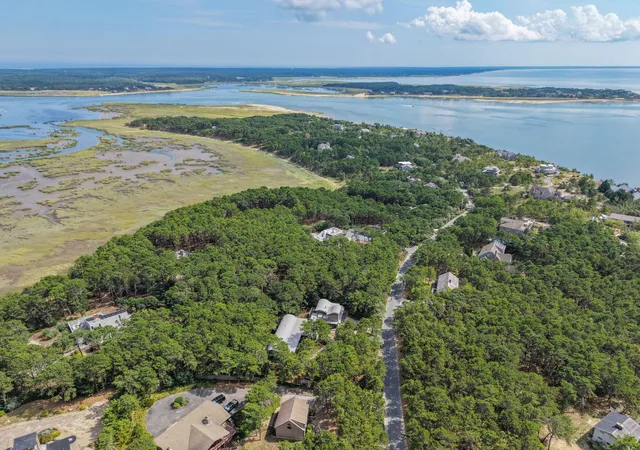 4th image of 195 King Phillip Rd, Wellfleet, MA 02667 | MLS# 22604128