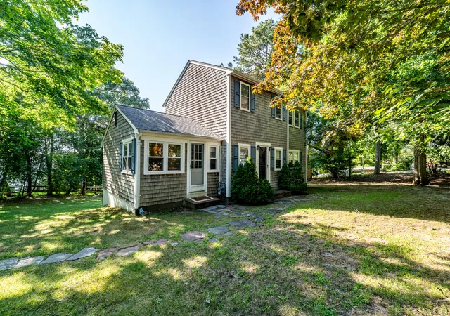 Photo 3 of Single family home for sale at 3 Ebb Rd, Yarmouth Port, MA 02675 | MLS# 22604197 | Listing updated on 2026-09-18