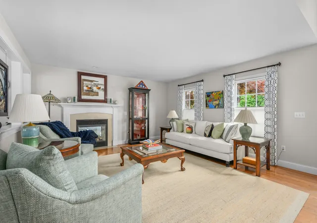 Photo 4 of Single family home for sale at 7 Shore Road Ext, West Harwich, MA 02671 | MLS# 22604145 | Listing updated on 2026-10-11