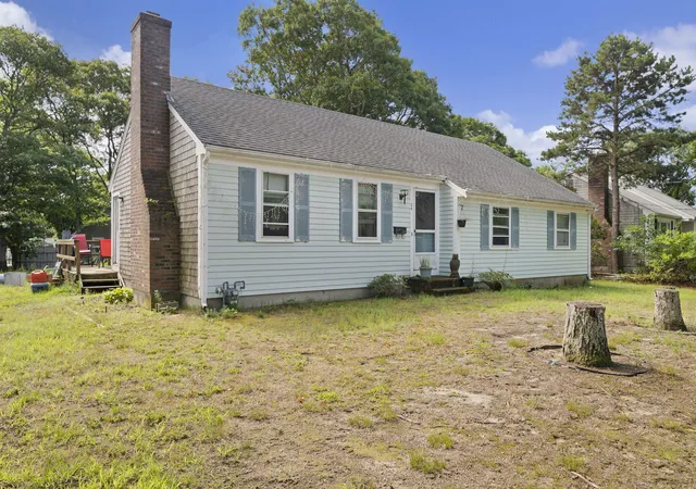 1st image of 24 S Sea Ave, West Yarmouth, MA 02673 | MLS# 22604163