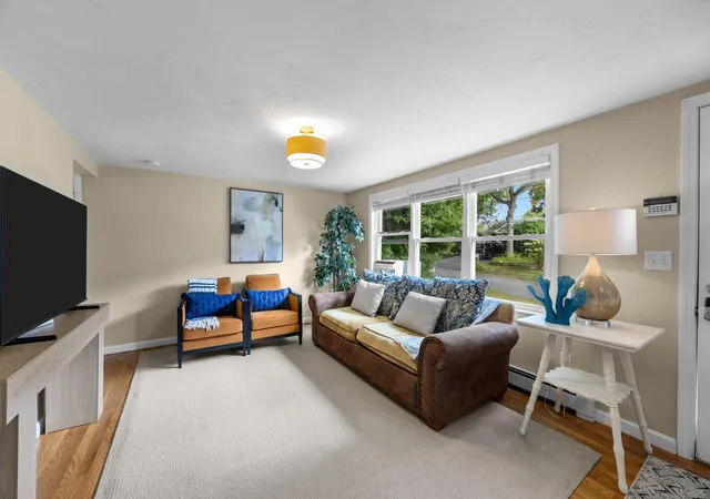 Photo 4 of Single family home for sale at 33 Lakefield Rd, South Yarmouth, MA 02664 | MLS# 22604156 | Listing updated on 2026-09-20