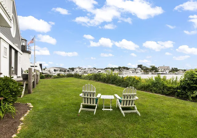Photo 4 of Single family home for sale at 107 Channel Point Rd, Hyannis, MA 02601 | MLS# 22604236 | Listing updated on 2026-10-26