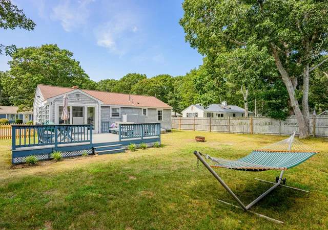 5th image of 54 Holly Ln, South Yarmouth, MA 02664 | MLS# 22604214