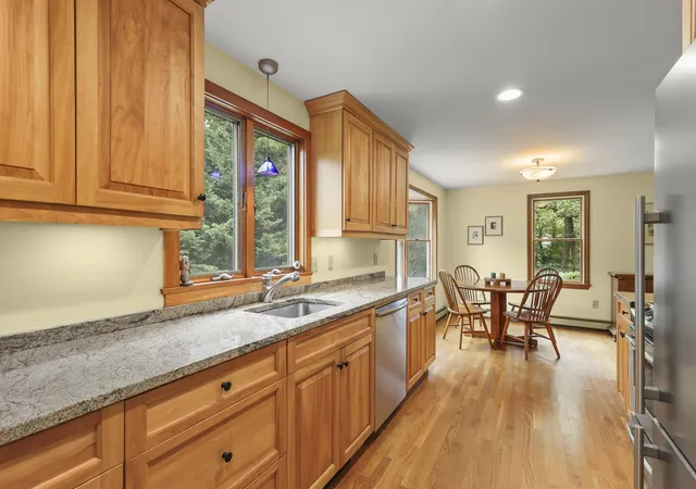 image of 236 Blueberry Pond Dr, Brewster, MA 02631 | MLS# 22604167