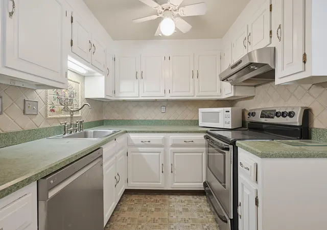 image of 7 Highview Dr #UNIT 7, Sandwich, MA 02563 | MLS# 22604185