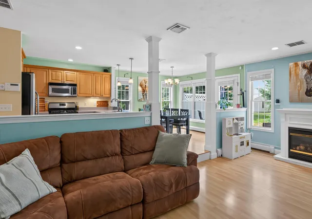 image of 7 Sycamore Dr #UNIT 7, Middleborough, MA 02346 | MLS# 22604209