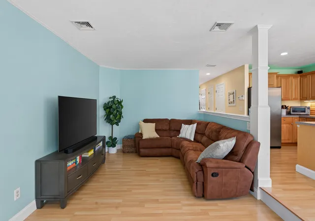 image of 7 Sycamore Dr #UNIT 7, Middleborough, MA 02346 | MLS# 22604209