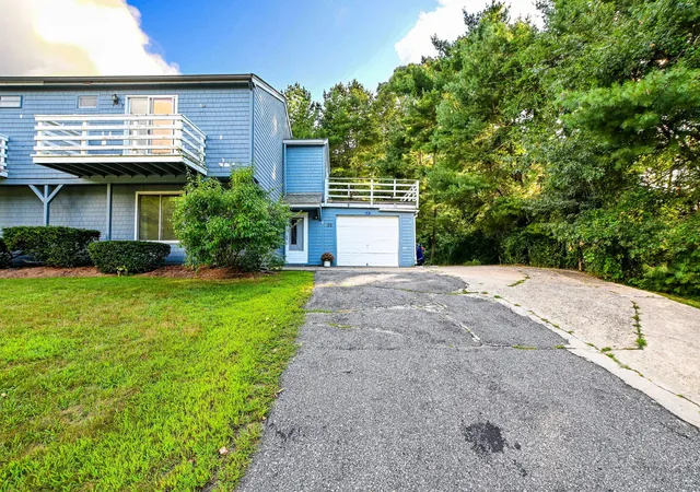 1st image of 29 Surrey Ln, Bourne, MA 02532 | MLS# 22604222