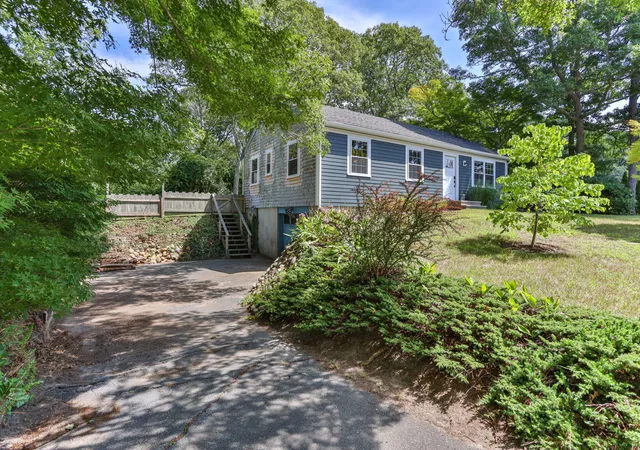 Photo 3 of Sale Pending at 7 Elliot Wy, Harwich, MA 02645 | MLS# 22604224 | Listing updated on 2026-09-05