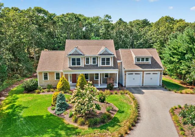 Photo 1 of Single family home for sale at 5 Cliffs Wy, Harwich, MA 02645 | MLS# 22604288 | Listing updated on 2026-09-06