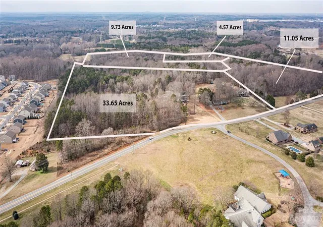 Photo 1 of Land for sale at 6412, 6512 & 6520 Gilead Rd, Huntersville, NC 28078 | MLS# 4000554 | Listing updated on 2026-04-15