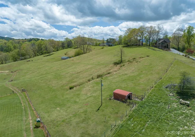 5th image of #4 Sunny Hill Ln, Clyde, NC 28721 | MLS# 4027415