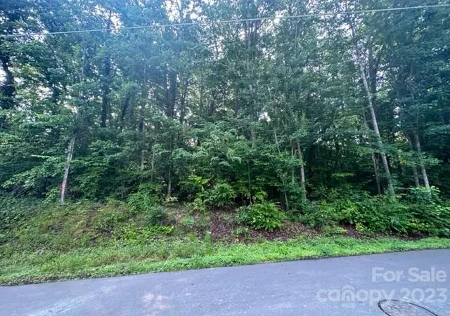 Homes for sale in Statesville, NC | 605 Saint Cloud Dr, Statesville, NC 28625 | MLS# 4041768