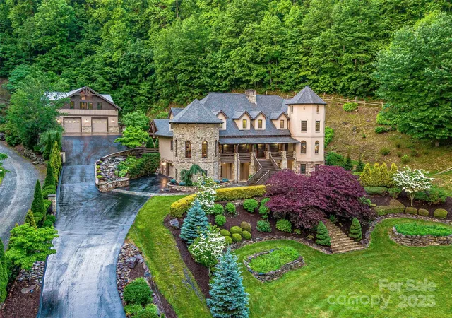 Homes for sale in Maggie Valley, NC | 202 Emerald Ln, Maggie Valley, NC 28751 | MLS# 4047356