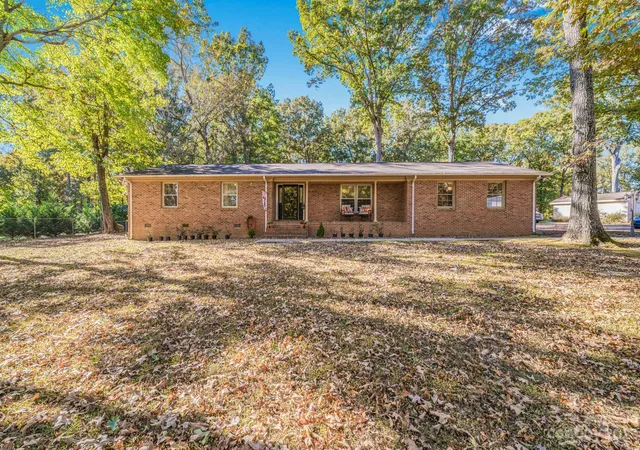 Photo 1 of Single family home for sale at 2907 Northwood Dr, Monroe, NC 28110 | MLS# 4085155 | Listing updated on 2026-04-15