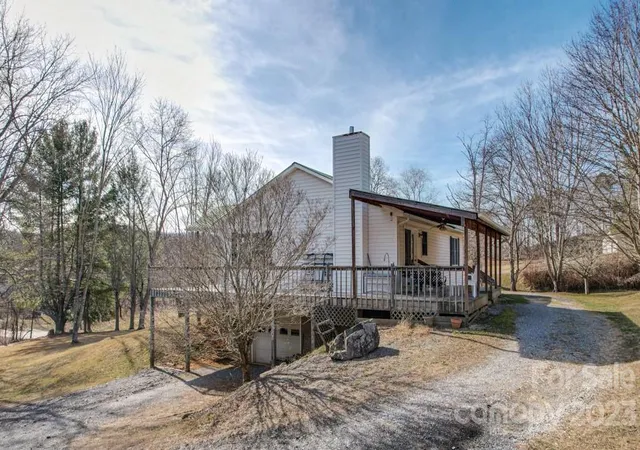 Photo 3 of Single family home for sale at 66 Fox Branch Rd, Fairview, NC 28730 | MLS# 4103301 | Listing updated on 2026-04-15