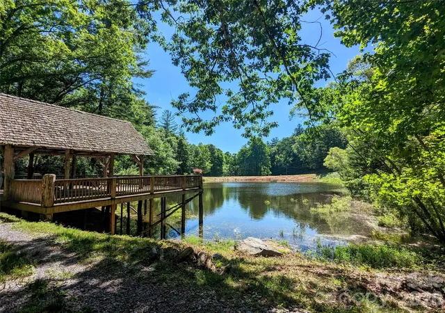 Land for sale at 001 Shoal Pond Cvs, Burnsville, NC 28714 | MLS# 4117891