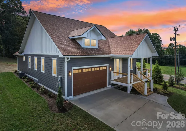 1st image of 20 Maple Knoll Dr, Hendersonville, NC 28792 | MLS# 4120243