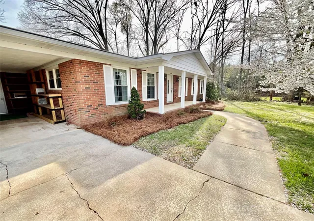 2nd image of 1960 Monza Dr, Albemarle, NC 28001 | MLS# 4122977