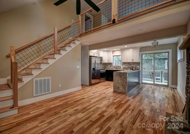 Photo 5 of Single family home for sale at 20 Lisa Ln, Maggie Valley, NC 28751 | MLS# 4126397 | Listing updated on 2025-10-15