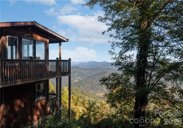 Photo 3 of Single family home for sale at 1375 Swing Rd, Burnsville, NC 28714 | MLS# 4131042 | Listing updated on 2026-10-01