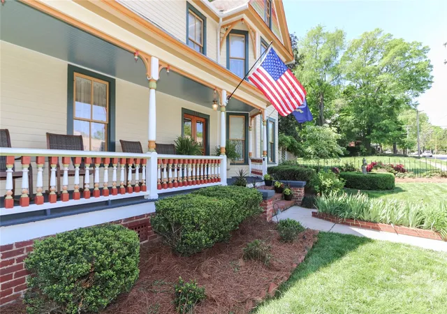 2nd image of 235 Walnut St, Statesville, NC 28677 | MLS# 4134450
