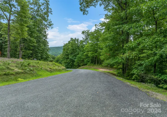 Homes for sale in Marshall, NC | 4155 French Broad Pkwy, Marshall, NC 28753 | MLS# 4167292
