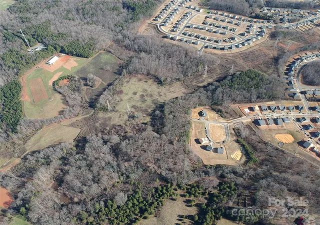 3rd image of 14520 Beatties Ford Rd, Huntersville, NC 28078 | MLS# 4173314