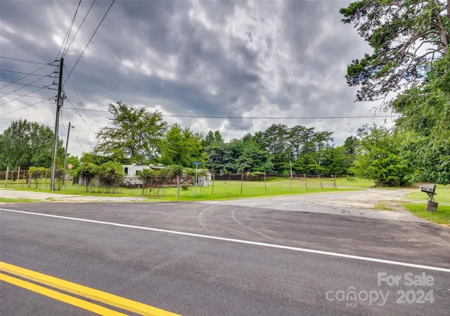 20th image of 2283 Dam Rd, Fort Mill, SC 29708 | MLS# 4173849