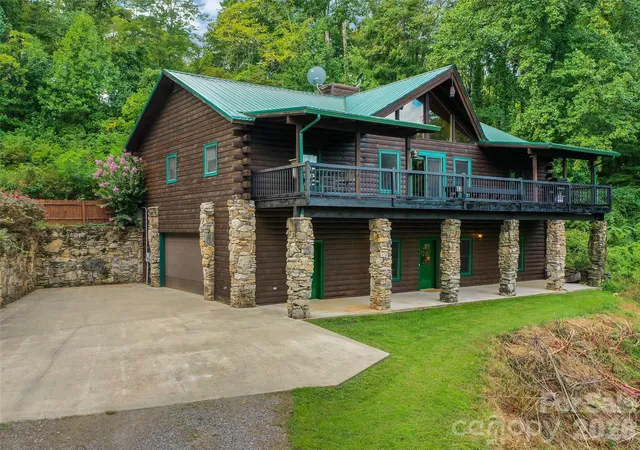 Photo 2 of Single family home for sale at 80 Austins Trl, Canton, NC 28716 | MLS# 4176412 | Listing updated on 2026-10-09