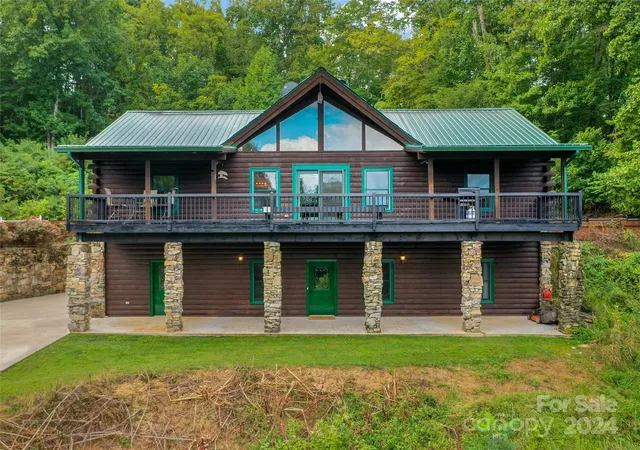 Homes for sale in Canton, NC | 80 Austins Trl, Canton, NC 28716 | MLS# 4176412