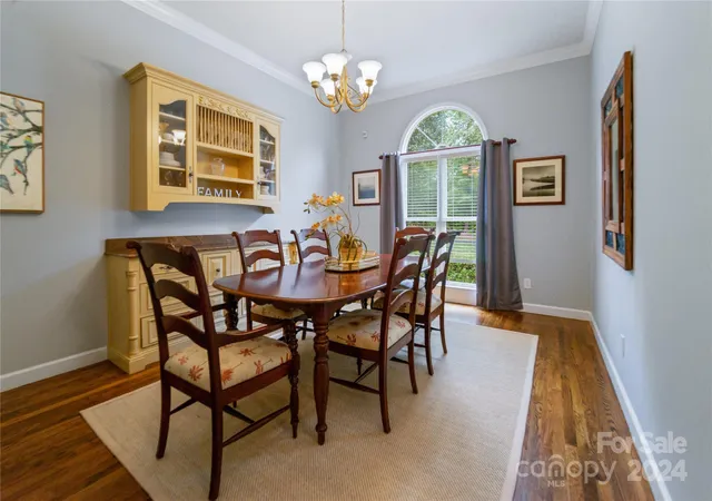Photo 4 of Single family home for sale at 10235 Mount Holly Rd, Charlotte, NC 28214 | MLS# 4177384 | Listing updated on 2026-04-15