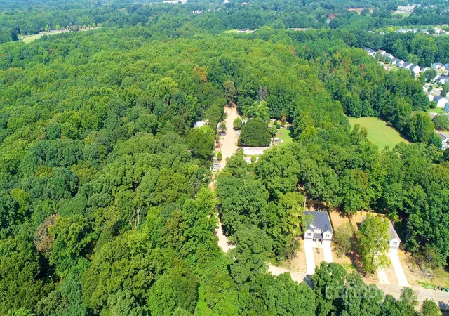Photo 2 of Sale Pending at 4301 Perkins Rd, Charlotte, NC 28269 | MLS# 4178102 | Listing updated on 2026-08-24