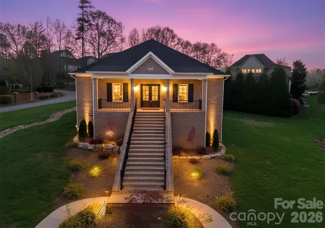 Photo 2 of Single family home for sale at 444 19th Avenue Cir Nw, Hickory, NC 28601 | MLS# 4187456 | Listing updated on 2026-10-06