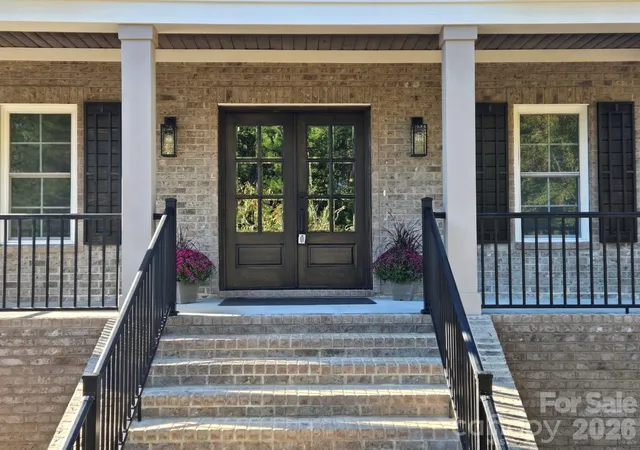 Photo 4 of Single family home for sale at 444 19th Avenue Cir NW, Hickory, NC 28601 | MLS# 4187456 | Listing updated on 2026-10-06